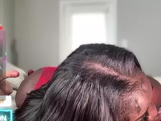 essenceblaque's Live Sex Cam Show