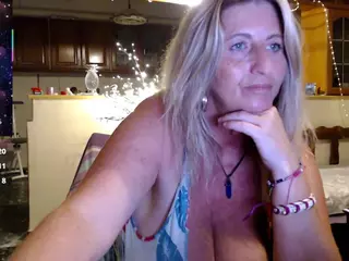 JennaDeluxe's Live Sex Cam Show
