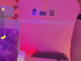 forbidden-candy's Live Sex Cam Show