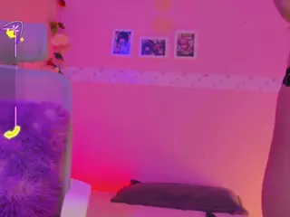 forbidden-candy's Live Sex Cam Show