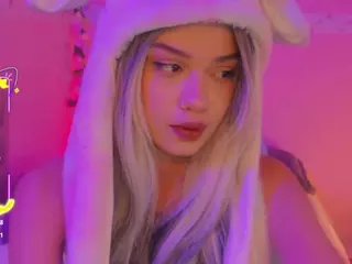 forbidden-candy's Live Sex Cam Show