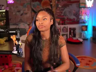 OTC Zia's Live Sex Cam Show
