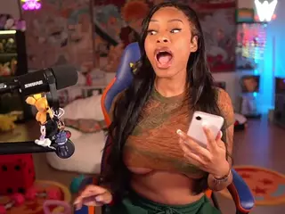 OTC Zia's Live Sex Cam Show