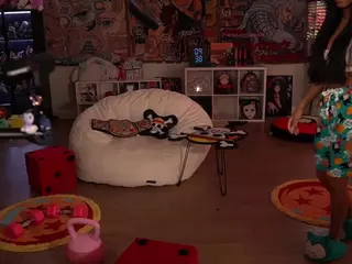 OTC Zia's Live Sex Cam Show