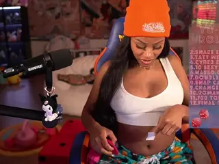 OTC Zia's Live Sex Cam Show