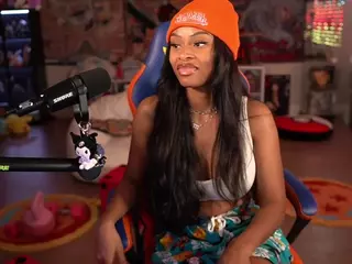 OTC Zia's Live Sex Cam Show