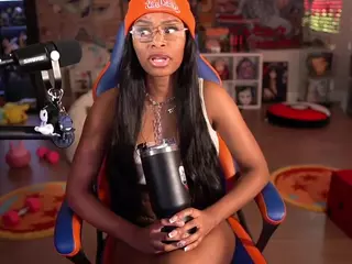 OTC Zia's Live Sex Cam Show