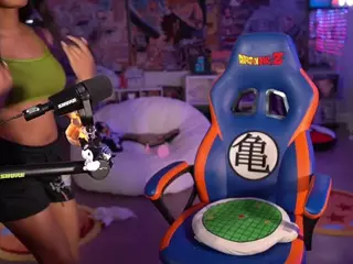 OTC Zia's Live Sex Cam Show