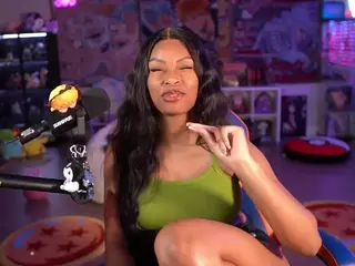 OTC Zia's Live Sex Cam Show
