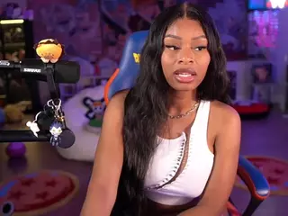 OTC Zia's Live Sex Cam Show