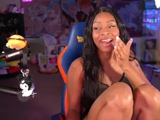 OTC Zia's Live Sex Cam Show