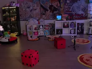OTC Zia's Live Sex Cam Show