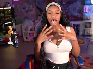 OTC Zia's Live Sex Cam Show