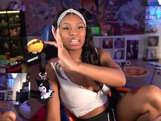 OTC Zia's Live Sex Cam Show