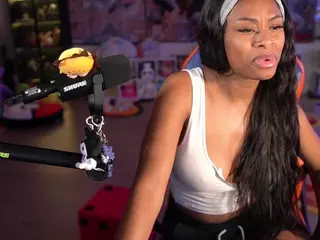 OTC Zia's Live Sex Cam Show