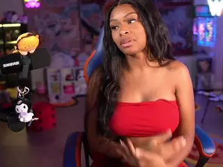 OTC Zia's Live Sex Cam Show
