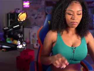OTC Zia's Live Sex Cam Show