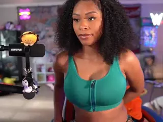 OTC Zia's Live Sex Cam Show