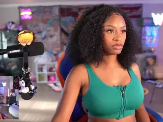 OTC Zia's Live Sex Cam Show