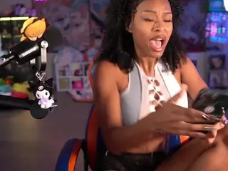 OTC Zia's Live Sex Cam Show
