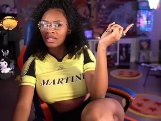OTC Zia's Live Sex Cam Show