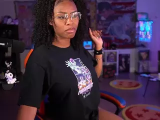 OTC Zia's Live Sex Cam Show