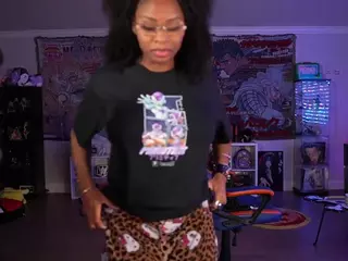 OTC Zia's Live Sex Cam Show
