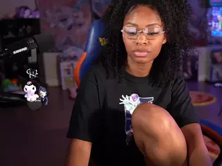 OTC Zia's Live Sex Cam Show