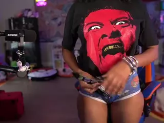 OTC Zia's Live Sex Cam Show