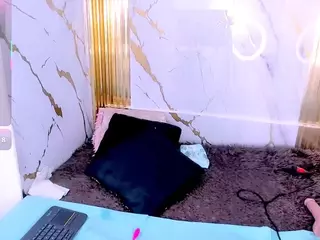 Dianamilf's Live Sex Cam Show