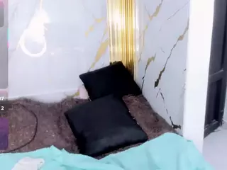 Dianamilf's Live Sex Cam Show
