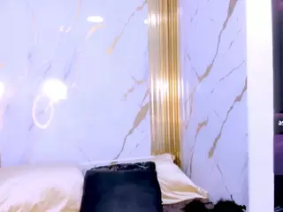 Dianamilf's Live Sex Cam Show