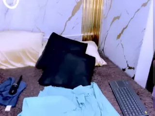 Dianamilf's Live Sex Cam Show