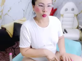 Dianamilf's Live Sex Cam Show
