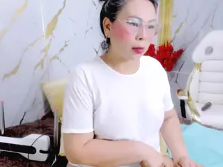Dianamilf's Live Sex Cam Show