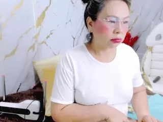 Dianamilf's Live Sex Cam Show