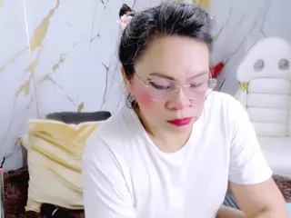 Dianamilf's Live Sex Cam Show