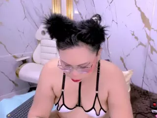 Dianamilf's Live Sex Cam Show