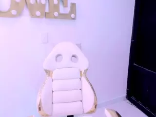 Dianamilf's Live Sex Cam Show