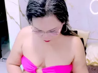 Dianamilf's Live Sex Cam Show