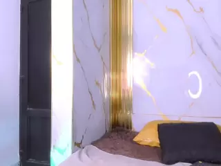 Dianamilf's Live Sex Cam Show