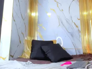 Dianamilf's Live Sex Cam Show