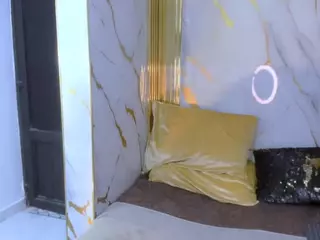 Dianamilf's Live Sex Cam Show