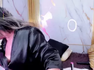 Dianamilf's Live Sex Cam Show