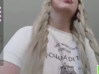 you-dreams's Live Sex Cam Show