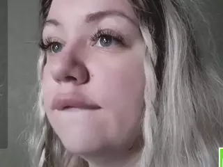 you-dreams's Live Sex Cam Show