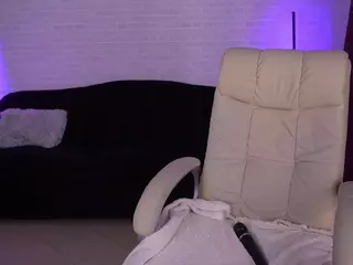 DaenerysDaen's Live Sex Cam Show