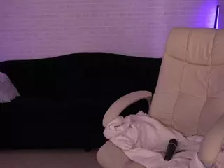 DaenerysDaen's Live Sex Cam Show