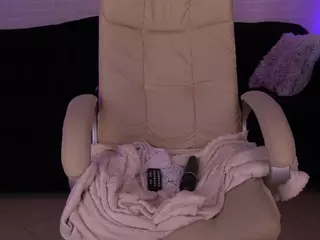 DaenerysDaen's Live Sex Cam Show