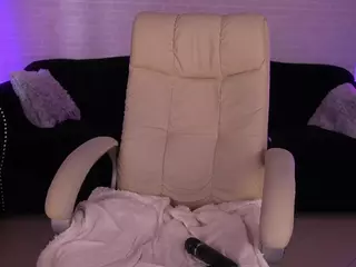 DaenerysDaen's Live Sex Cam Show